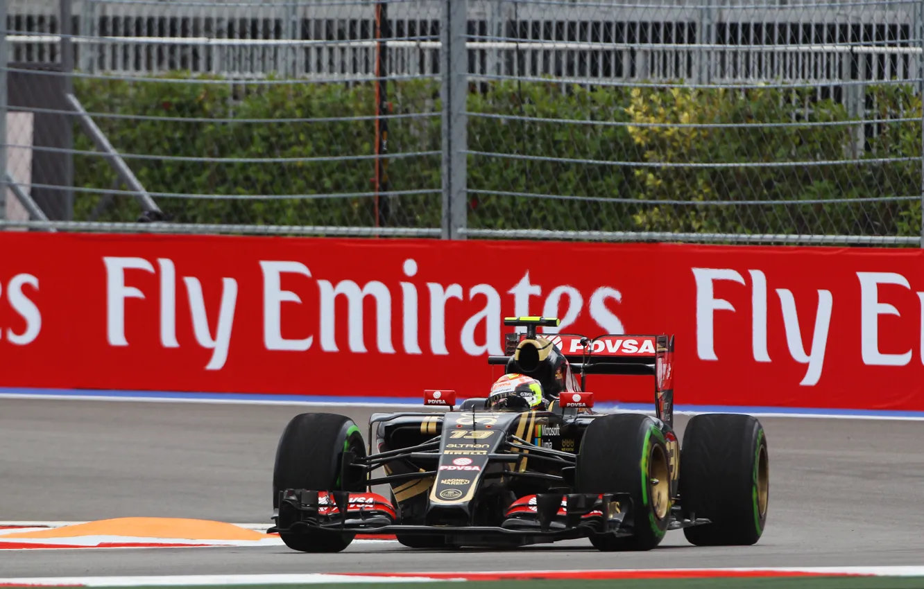 Фото обои Lotus, Formula 1, Pastor Maldonado, E23