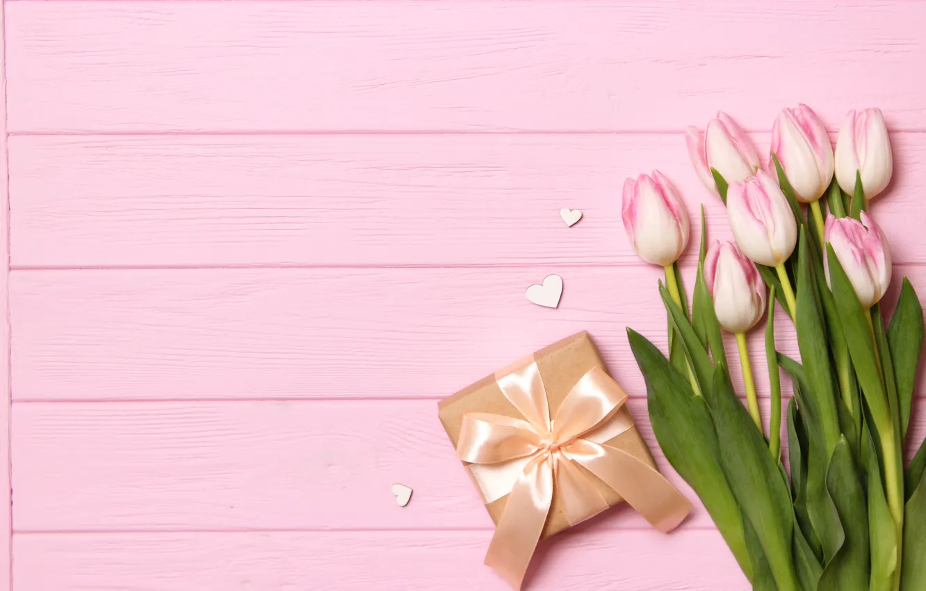 Фото обои цветы, подарок, букет, тюльпаны, розовые, wood, pink, flowers