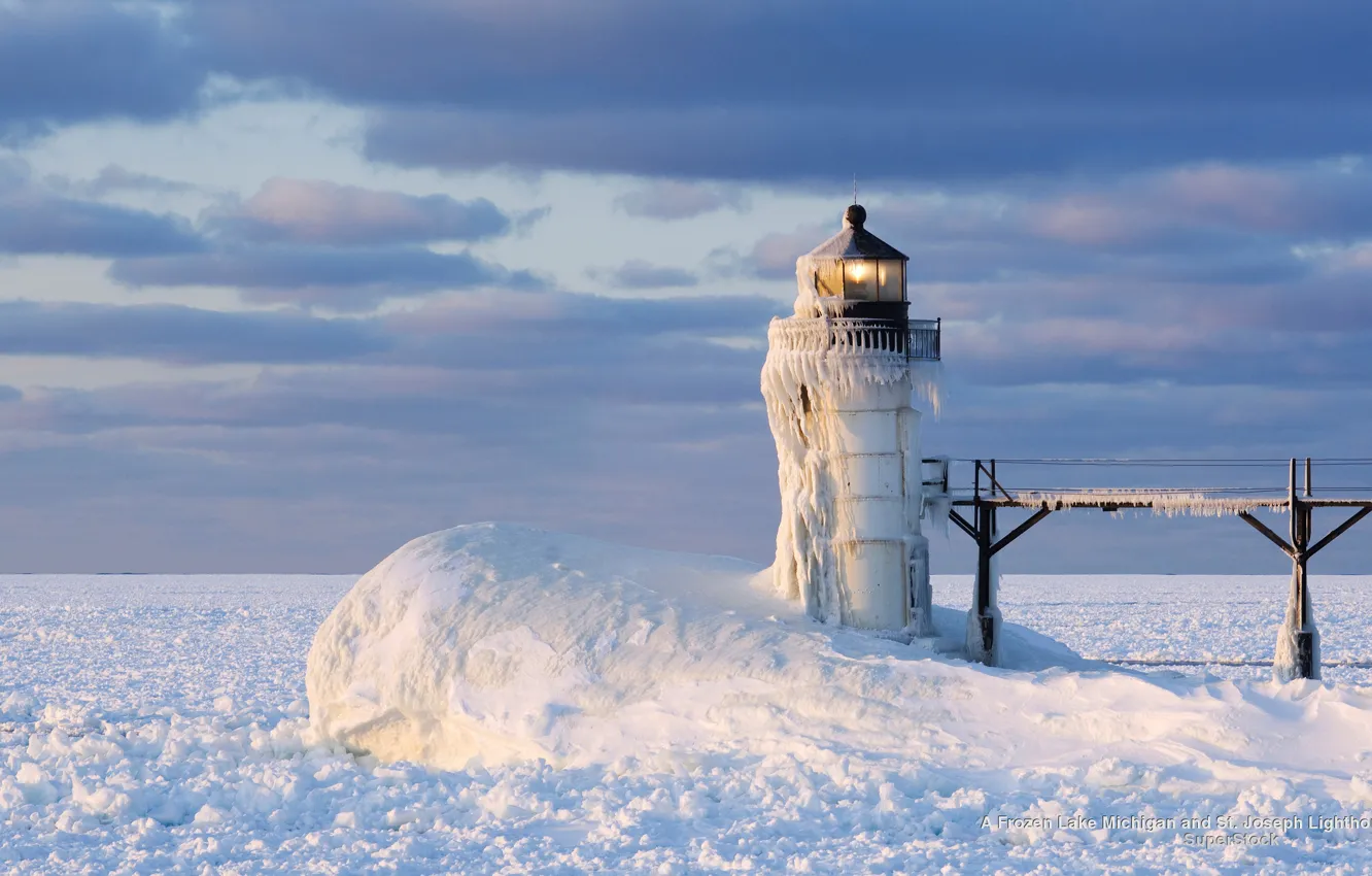 Фото обои Frozen, Winter, Landscape, Snow, Lighthouse, Michigan