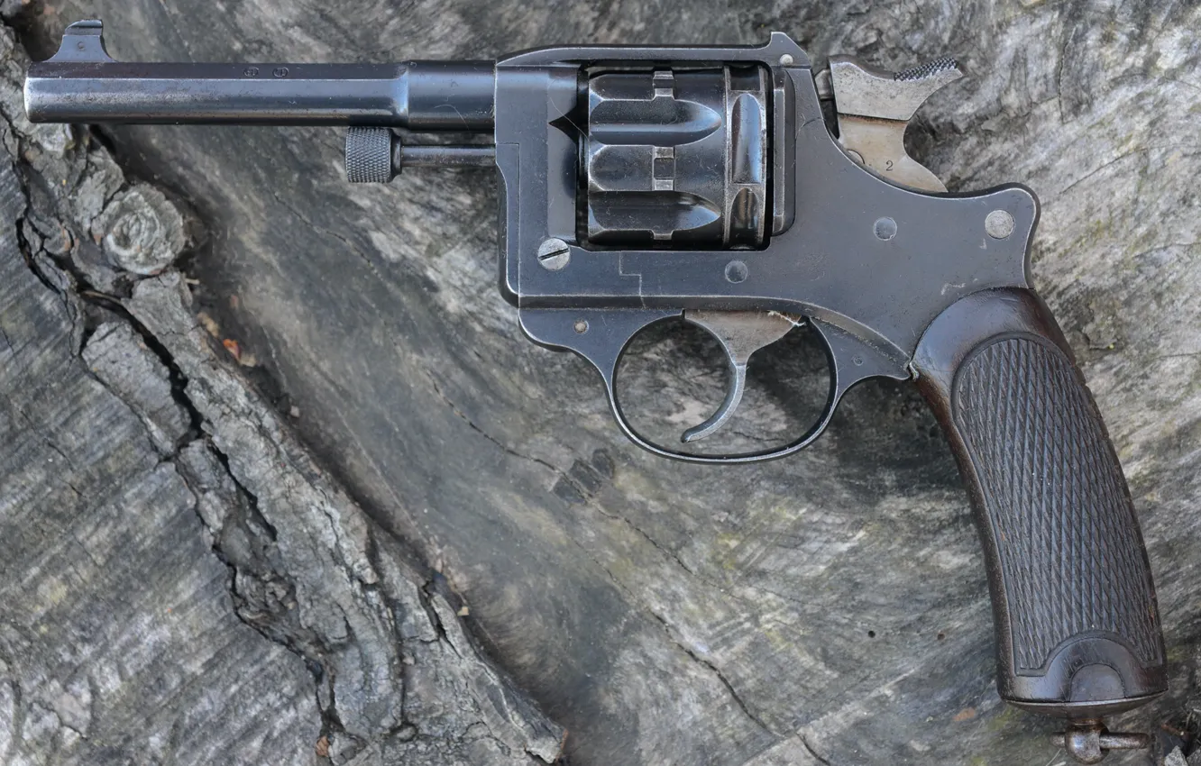 Фото обои Revolver, 1892, French MLE