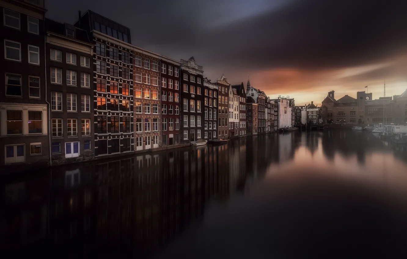 Фото обои небо, вода, город, дома, Амстердам, канал, Нидерланды