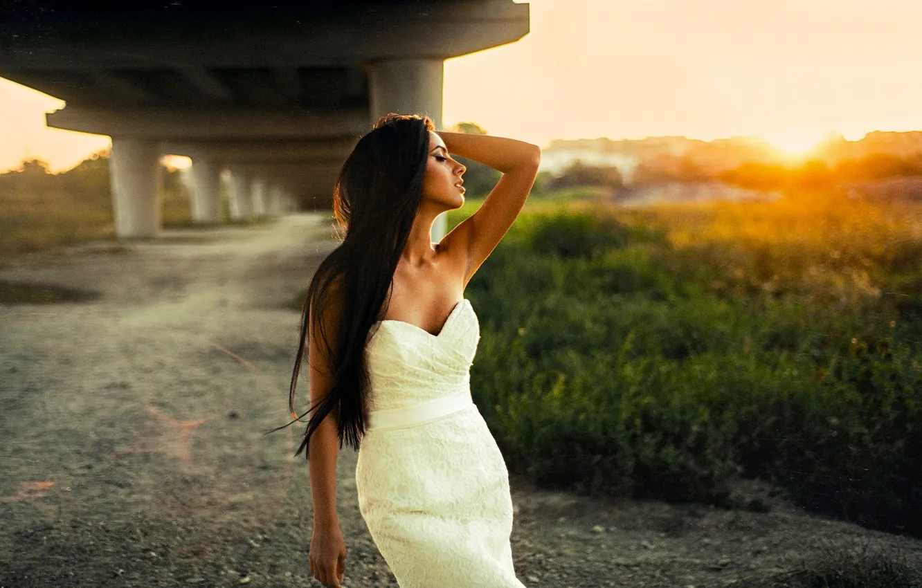 Фото обои Girl, Sun, White, Summer, View, Hair, Dress, Darina