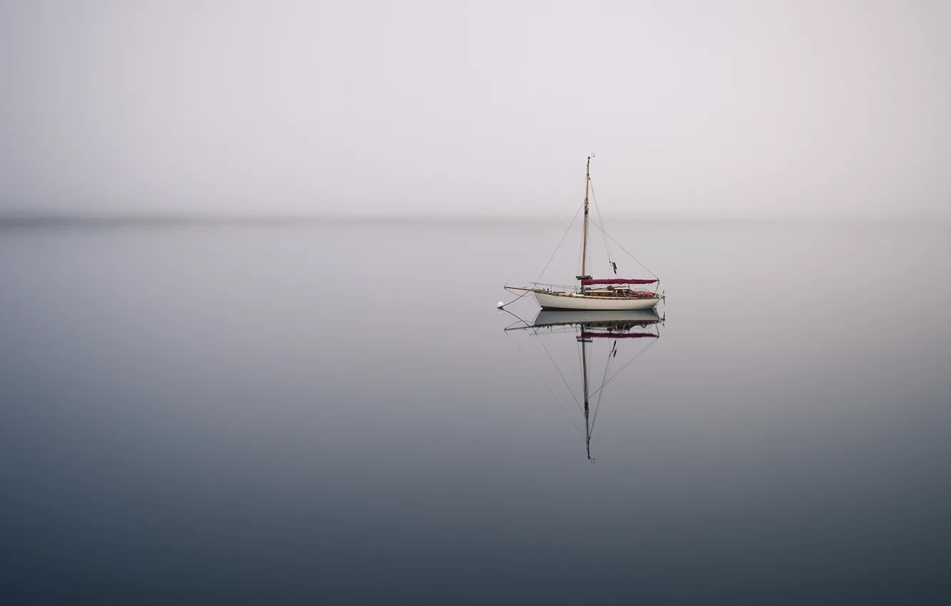 Фото обои море, туман, лодка