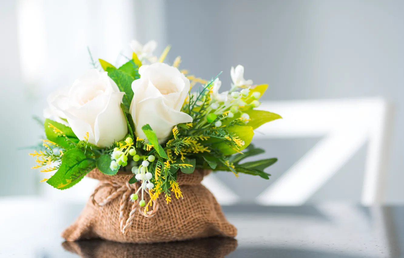 Фото обои цветы, стол, букет