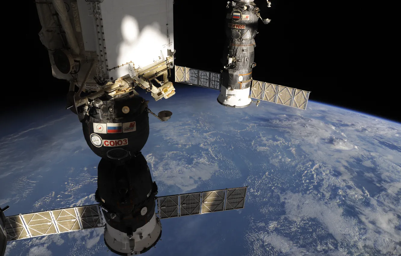 Фото обои Космос, Союз, Прогресс, планета Земля, Российские космические корабли, РКК Энергия