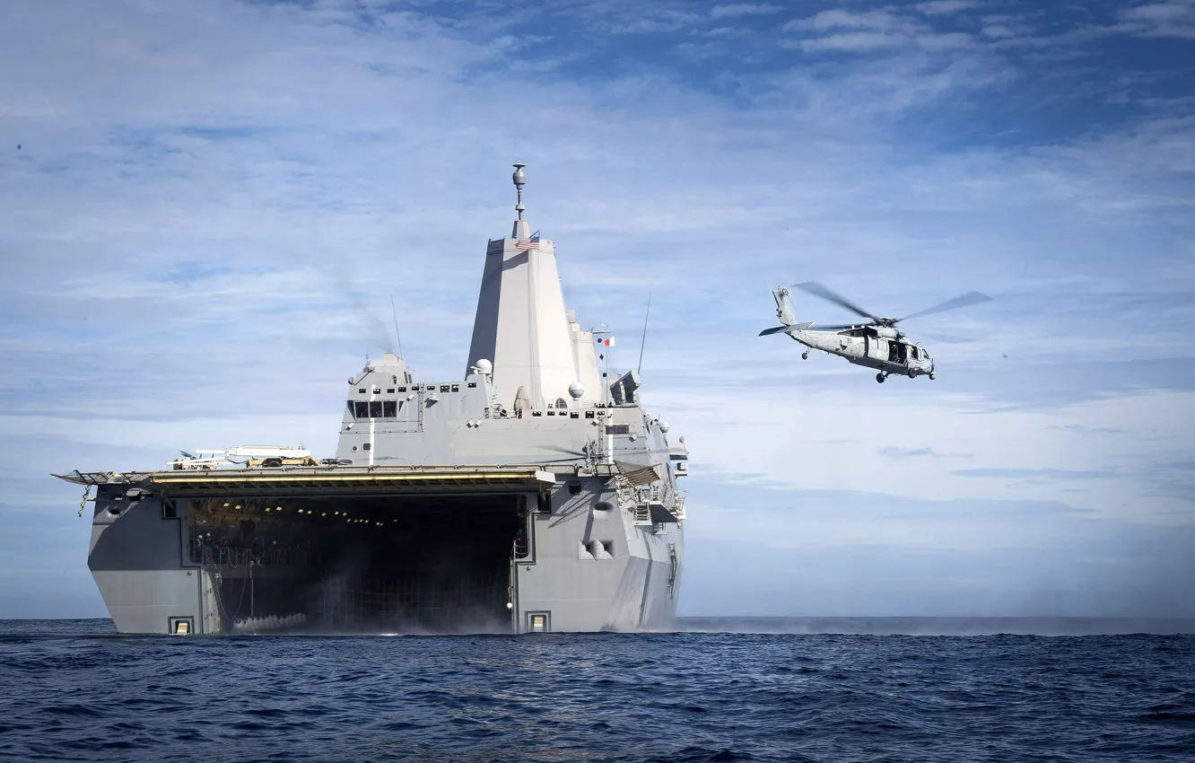 Фото обои ocean, helicopter, flag, San Antonio, powerful, navy, american navy, amphibious
