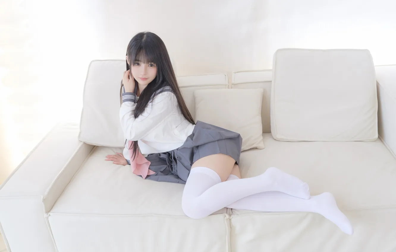 Фото обои Beautiful, Asian, Model, Smile, Woman, Sofa, Cute, Pretty
