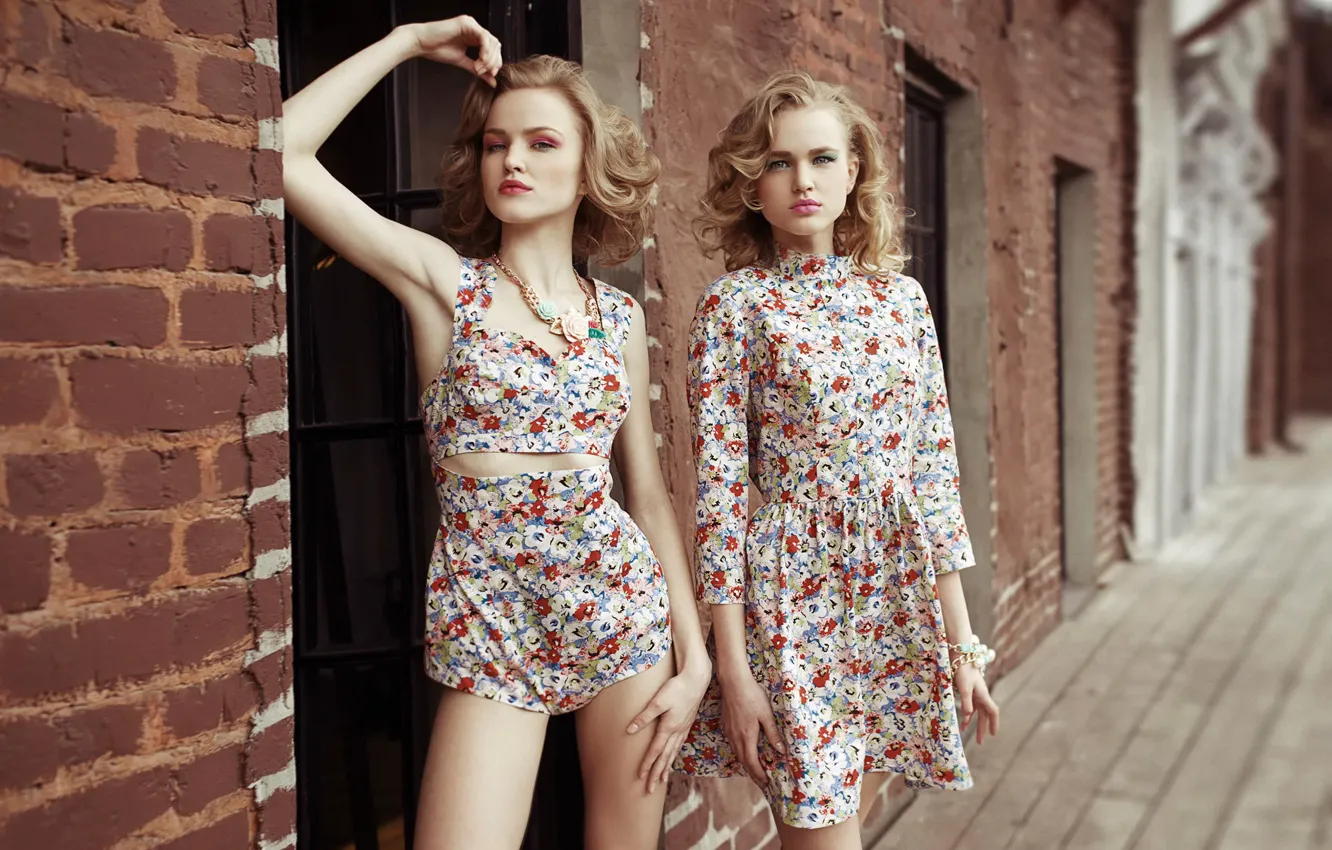 Фото обои модели, сёстры, близнецы, Алла Емельянова, Алёна Емельянова
