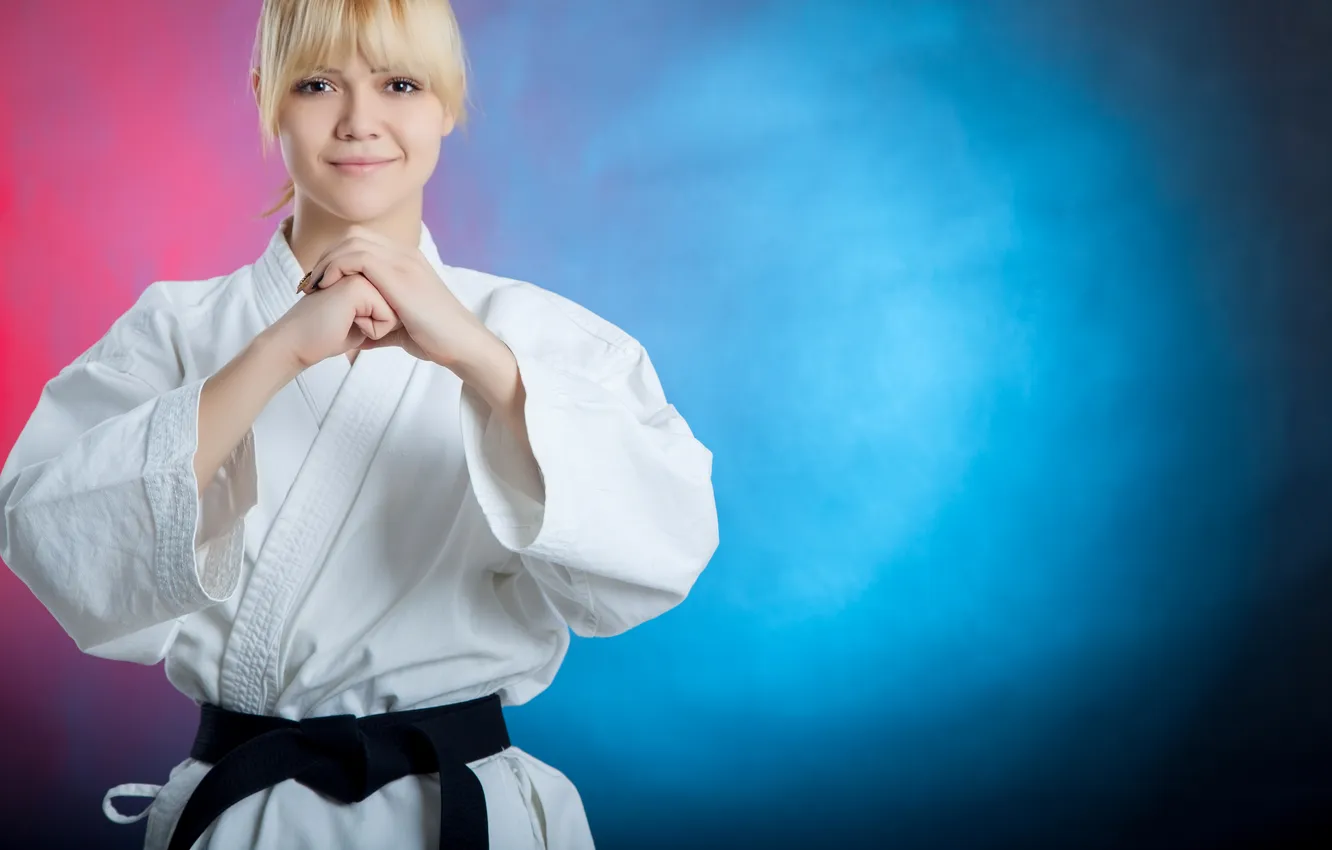 Фото обои kimono, kick, karate, karateka