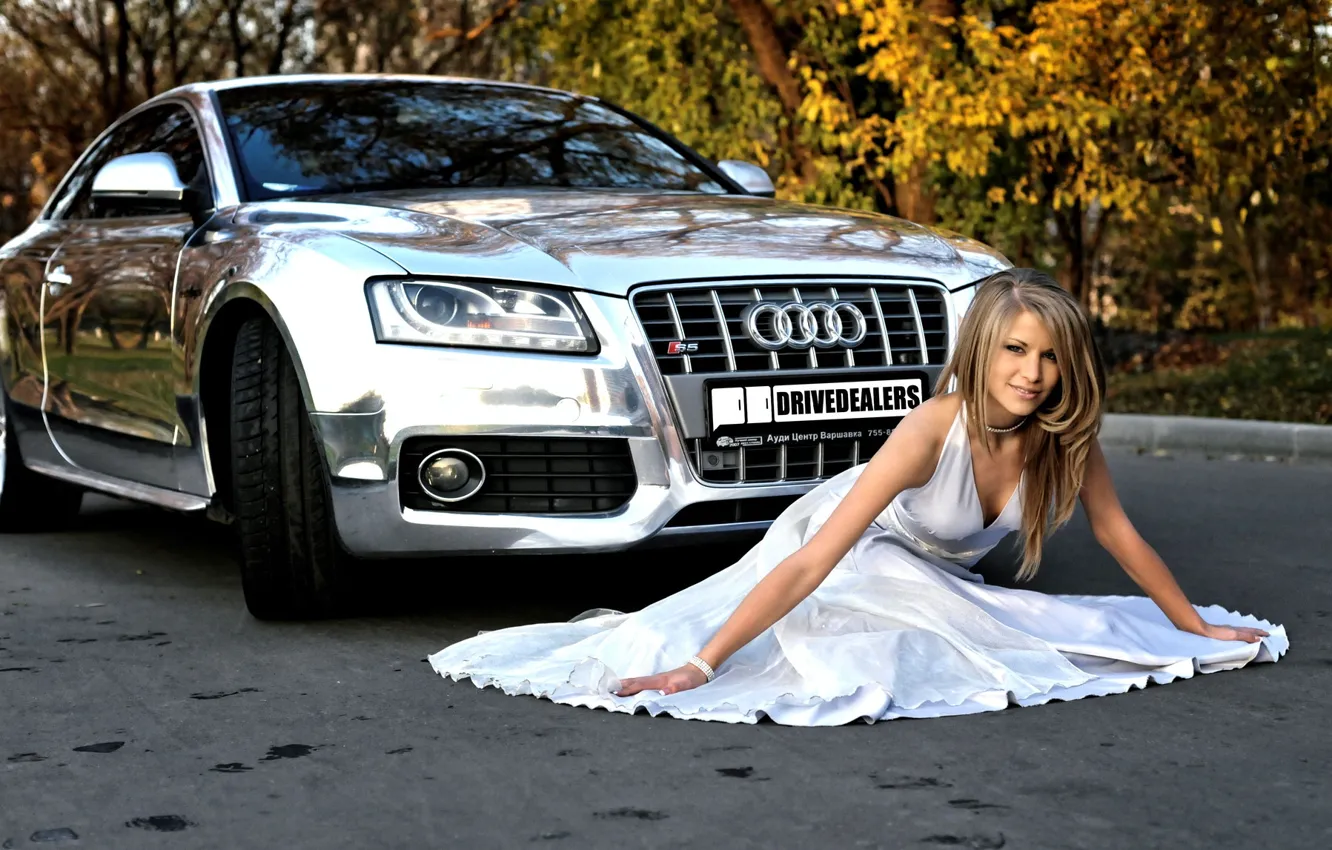 Фото обои машина, авто, осень, девушка, audi, белое, листва, платье