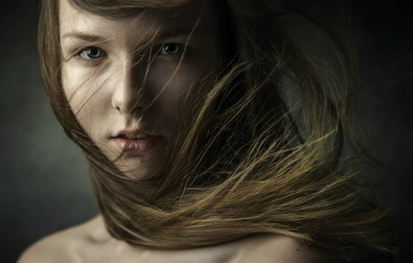 Фото обои глаза, взгляд, девушка, волосы, портрет, фотограф, Дмитрий Февралев