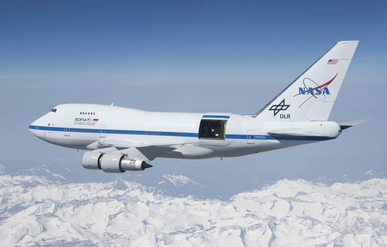 Фото обои NASA, стратосфера, DLR, Boeing 747SP, инфракрасный телескоп, SOFIA