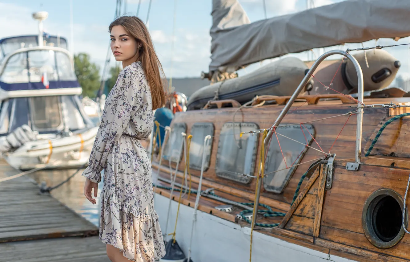 Фото обои взгляд, девушка, поза, яхты, причал, платье, Олег Коломийченко