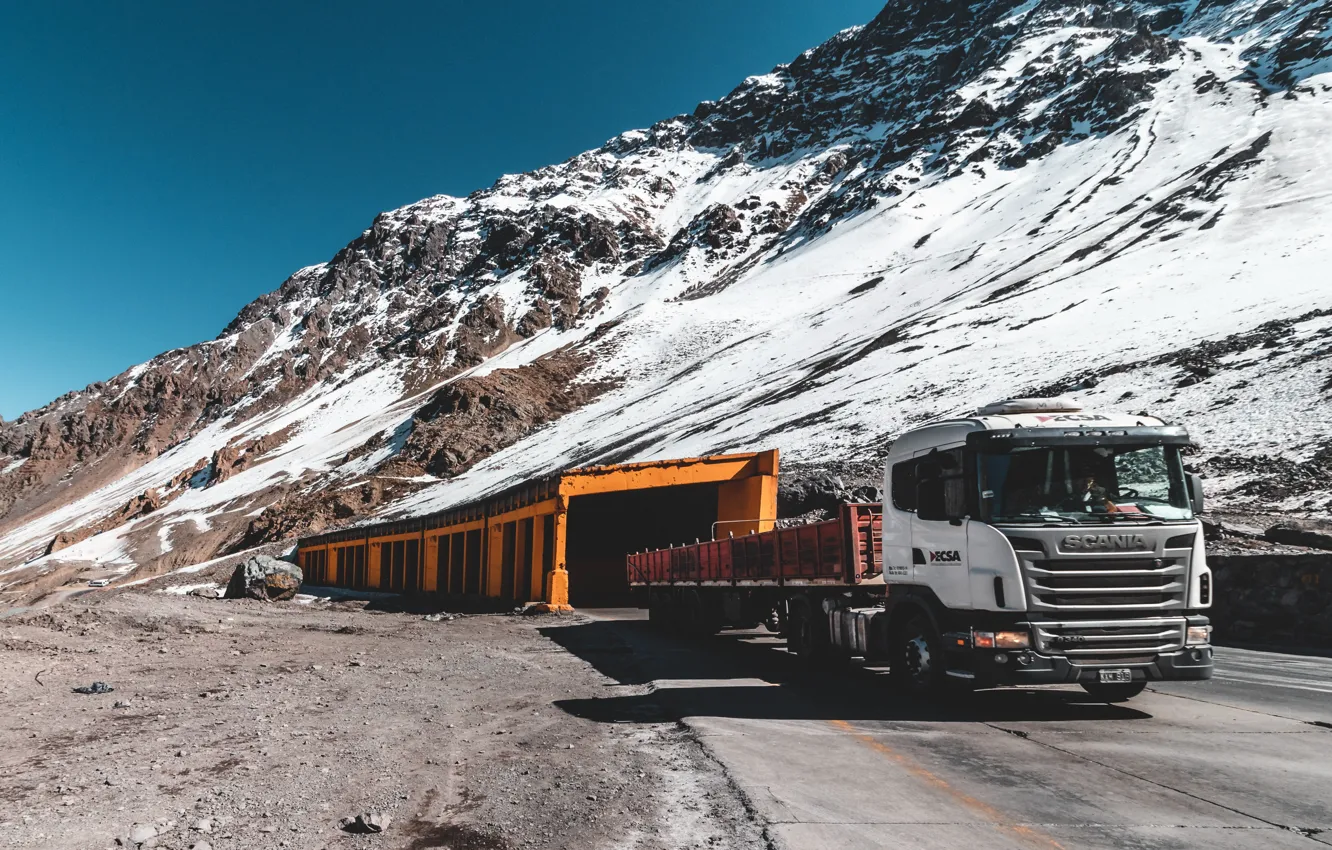 Фото обои Truck, Mountain, Tunnel, Caio Silva, Winter, Snow, Cold, Trailer