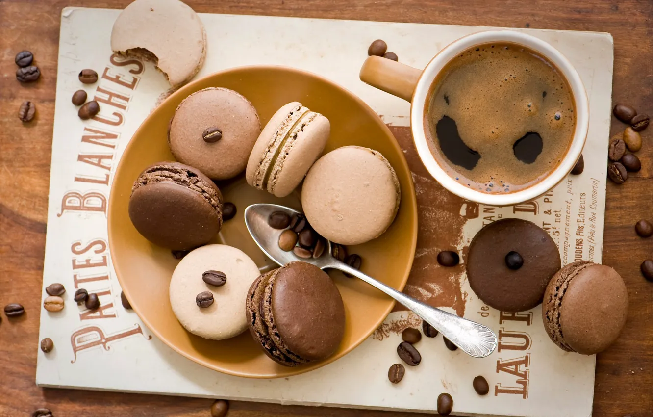 Фото обои кофе, зерна, печенье, тарелка, ложка, чашка, сладости, десерт