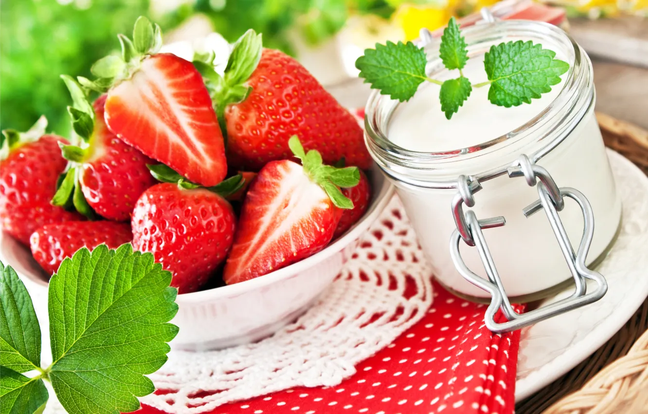Фото обои клубника, десерт, ягодки, strawberry, berries, йогурт, mint, yogurt