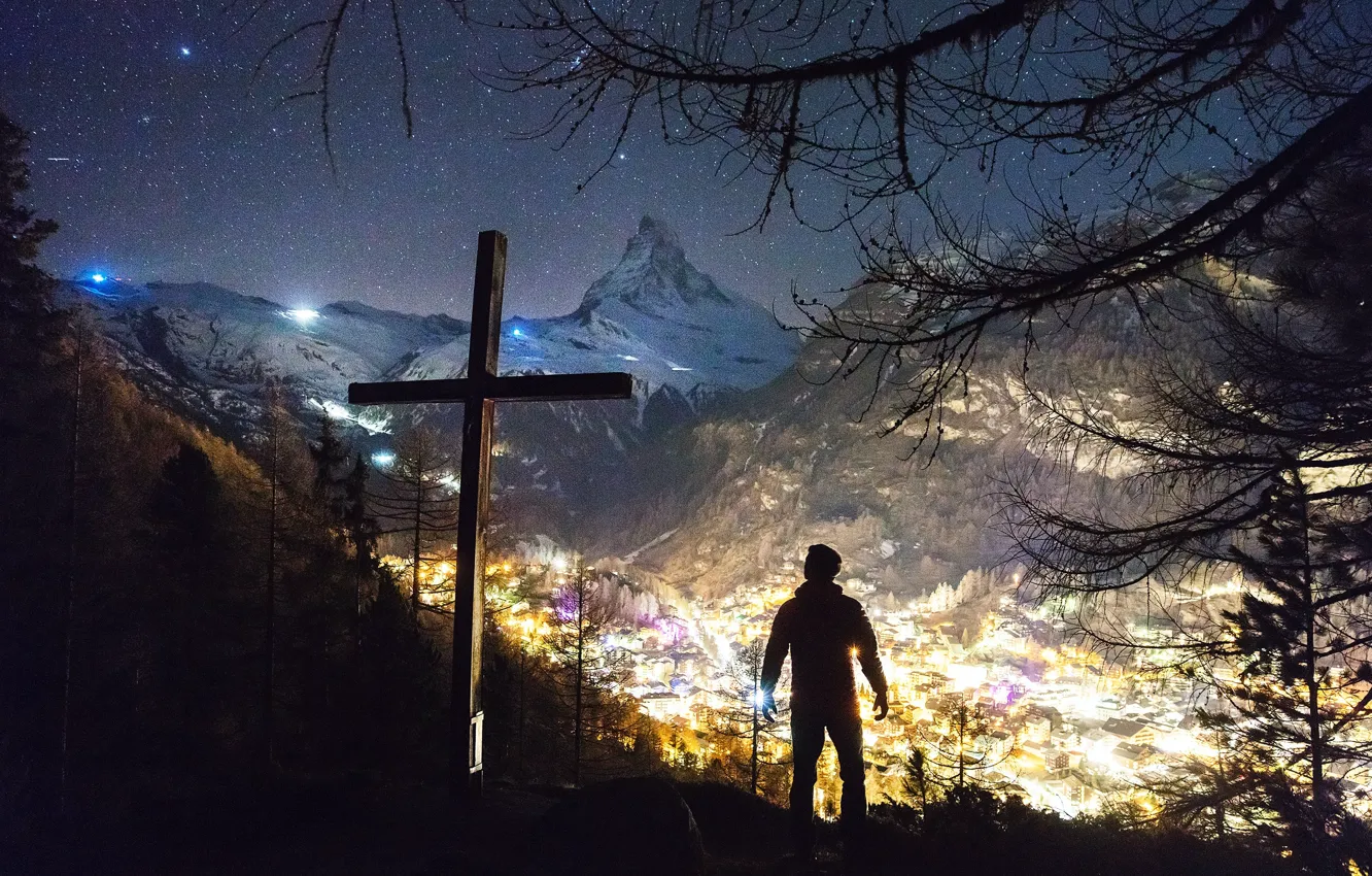 Фото обои Love, City, Stars, Wood, Lights, Night, Mountains, Christian