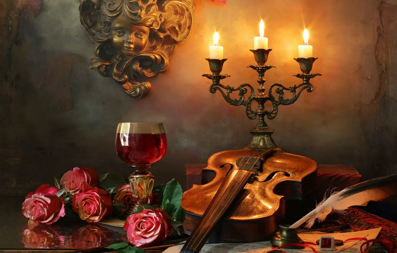 Фото обои цветы, ноты, перо, вино, скрипка, бокал, розы, свечи