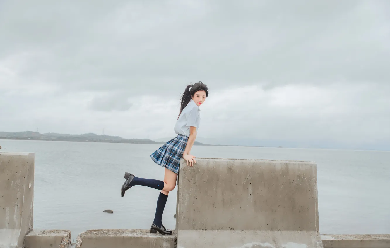 Фото обои Sky, Beautiful, Asian, Model, Coast, Water, Cloudy, Woman