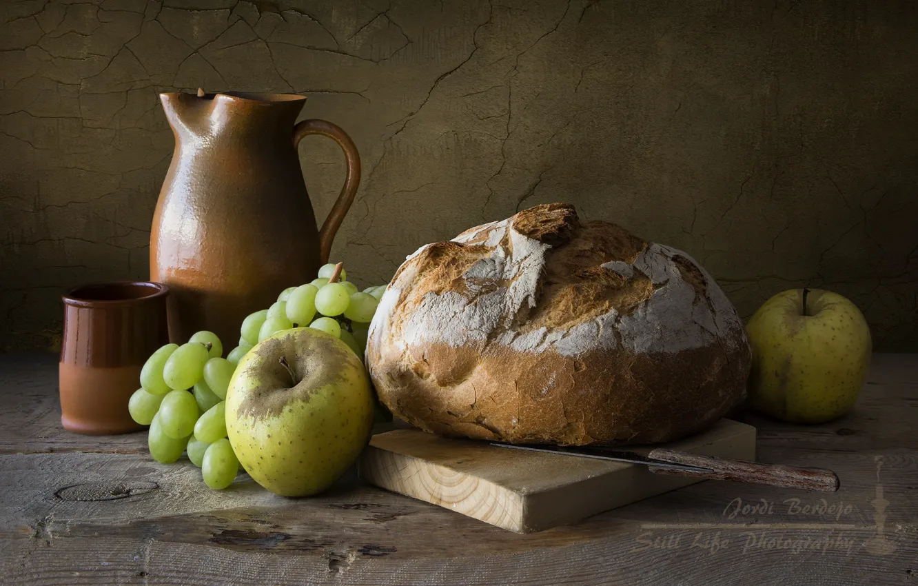 Фото обои яблоко, хлеб, виноград, кувшин, натюрморт