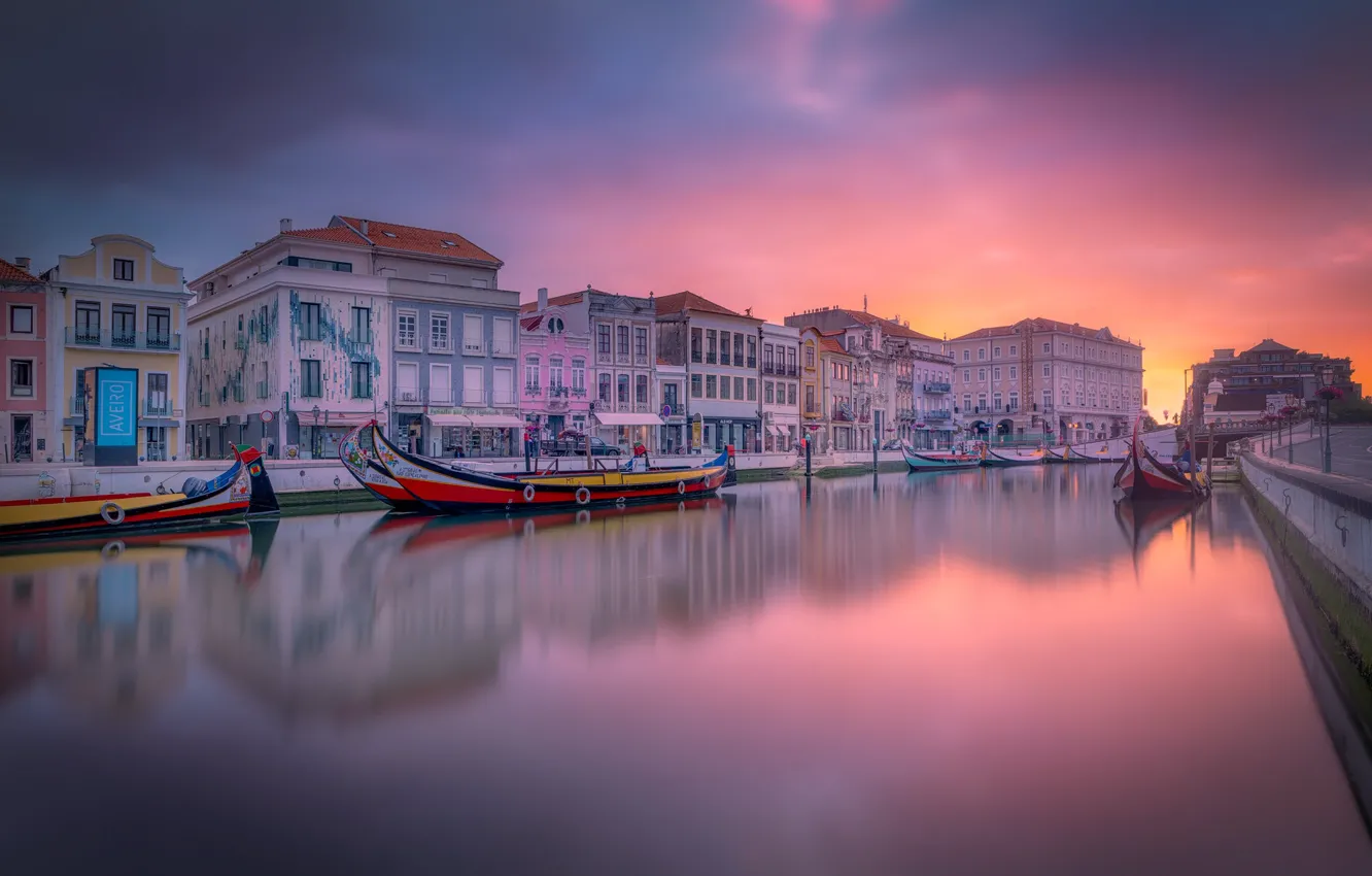 Фото обои рассвет, здания, дома, лодки, канал, Португалия, Portugal, Aveiro