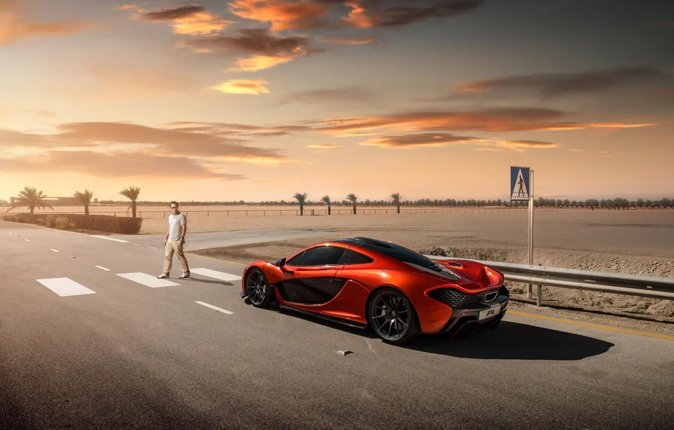 Фото обои McLaren, Orange, Road, Supercar, Man, Rear, Crosswalk