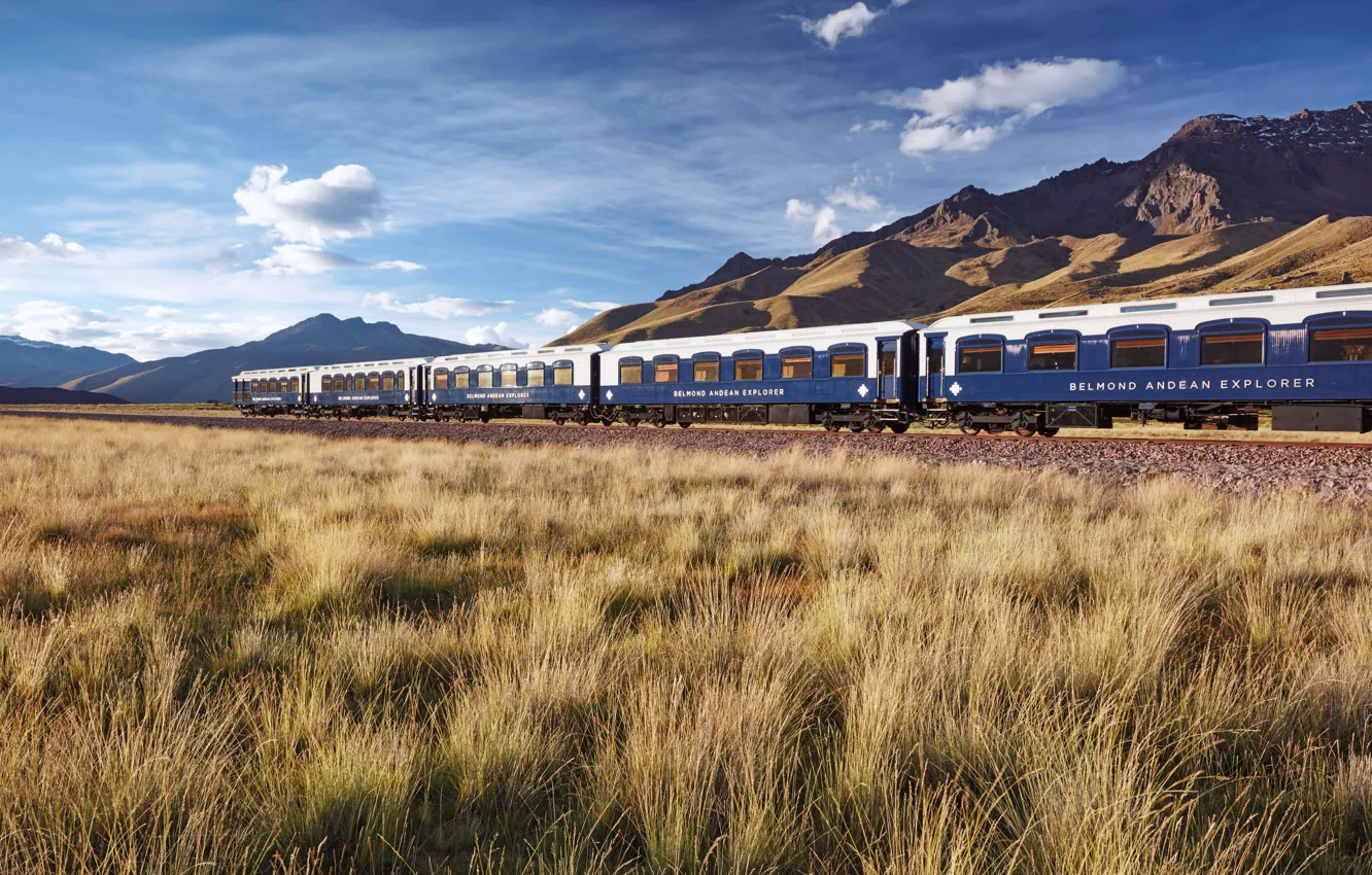 Фото обои Горы, Трава, Поезд, Южная Америка, South Americas luxury sleeper train, Роскошный спальный поезд, Pullman day …