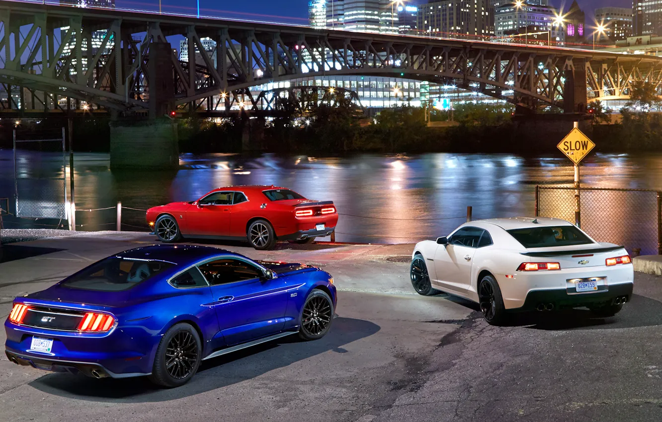 Фото обои Ford Mustang, Dodge Challenger, Chevrolet Camaro, мускулкары