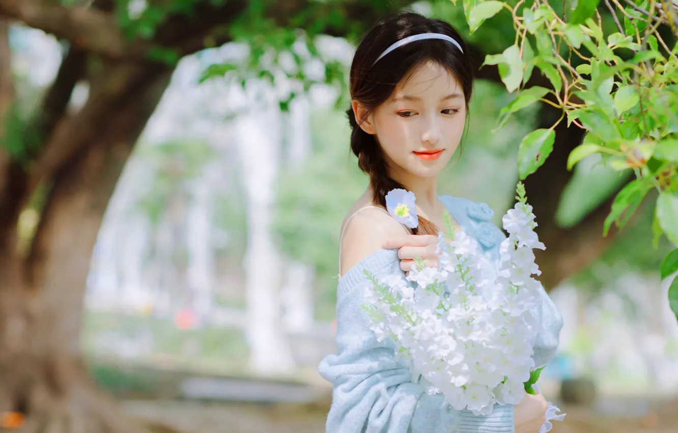 Фото обои Beautiful, Asian, Model, Flowers, Smile, Woman, Cute, Trees