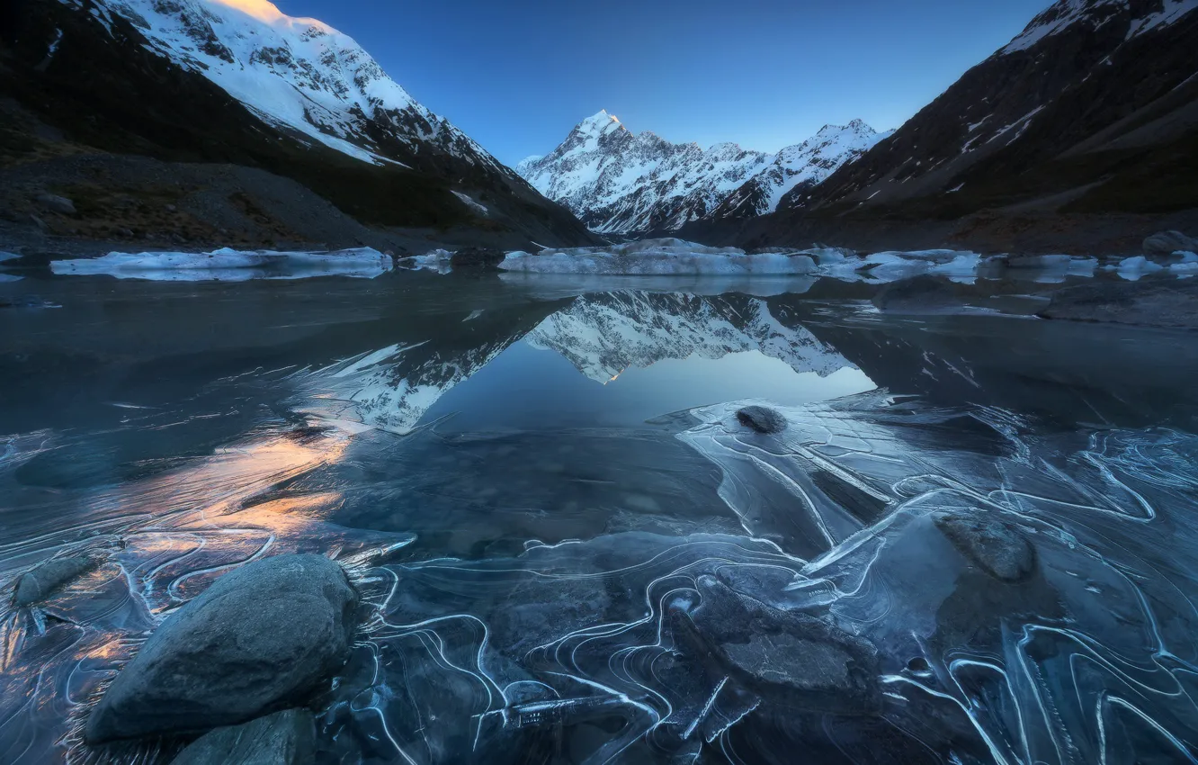 Фото обои Hooker Lake, Crystal Fractures, aoraki national park