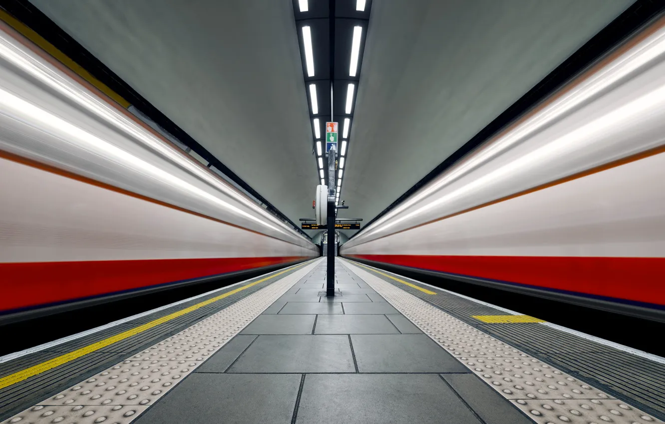 Фото обои метро, Англия, Лондон, станция, Клапхэм Коммон