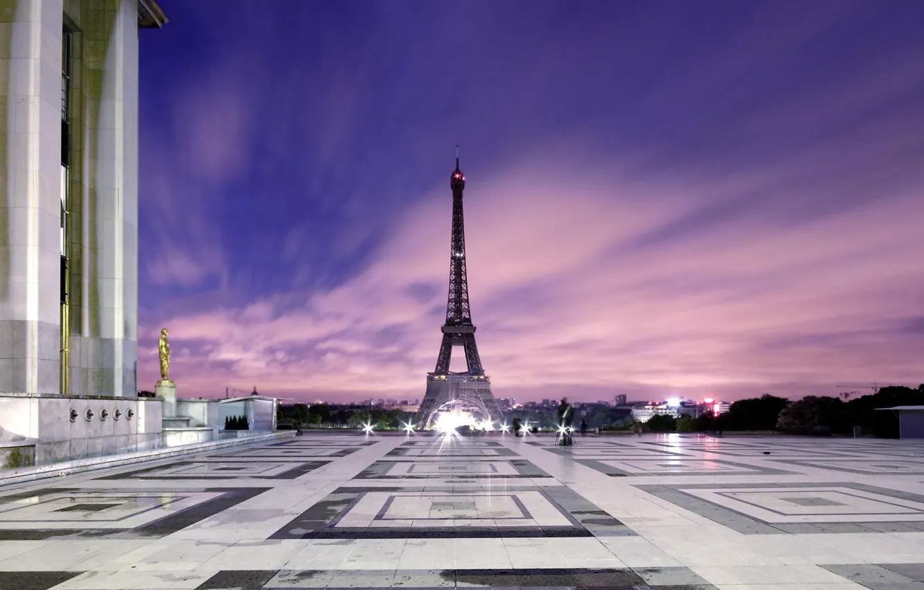 Фото обои огни, Париж, площадь, сумерки, Эйфелевая башня