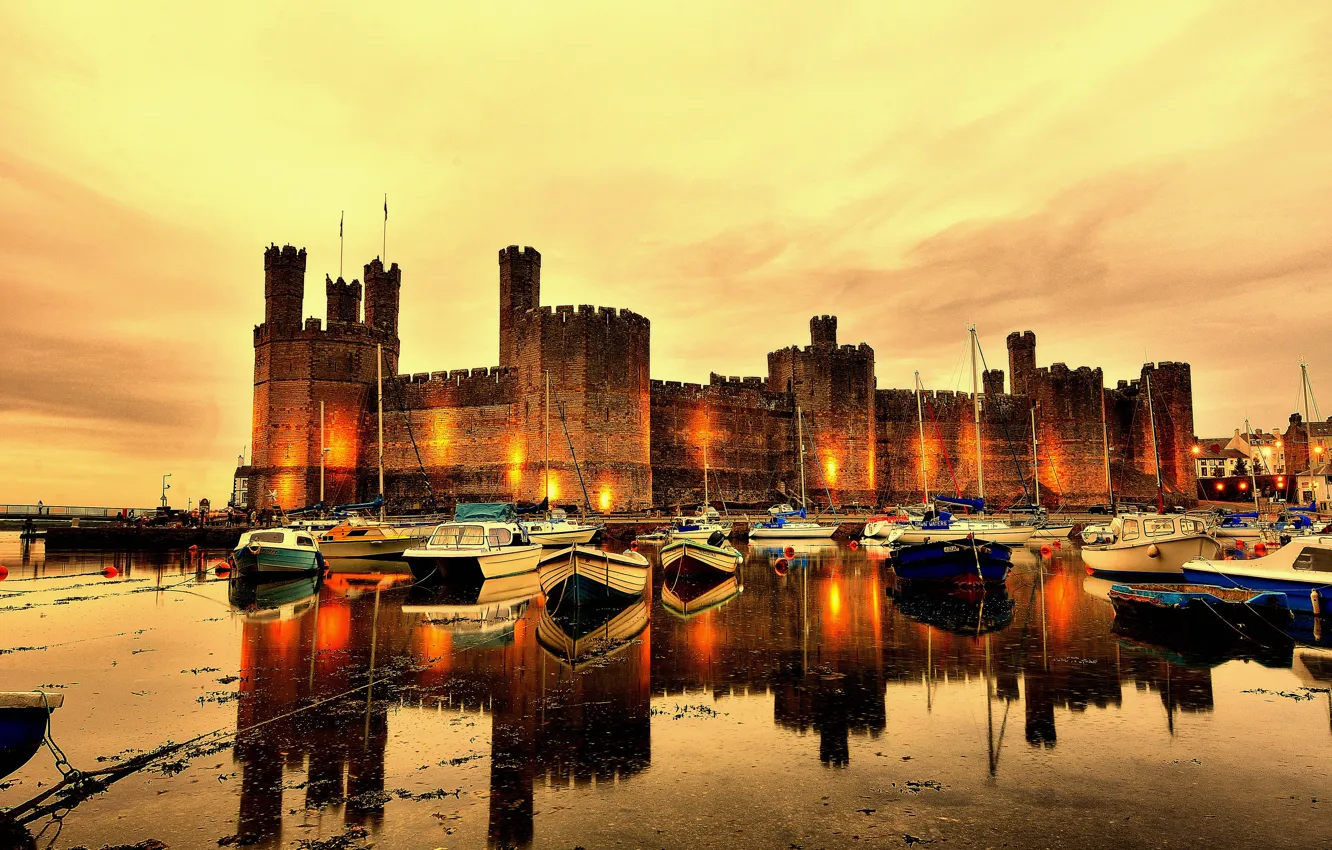 Фото обои закат, река, замок, стены, лодки, вечер, Великобритания, башни