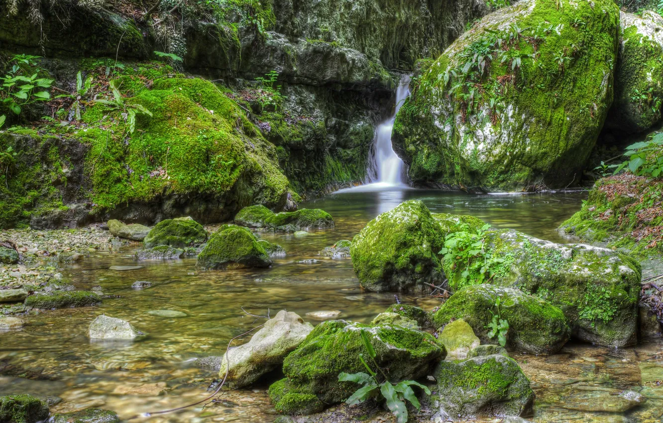 Фото обои ручей, камни, водопад, мох, HDR, Италия, Veneto, Mondrago