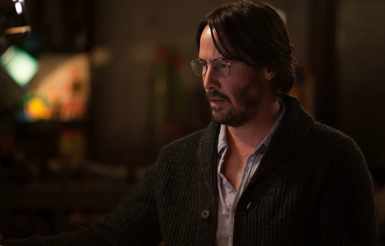 Фото обои очки, триллер, мужчины, ужасы, Киану Ривз, Keanu Reeves, Knock Knock, Кто там