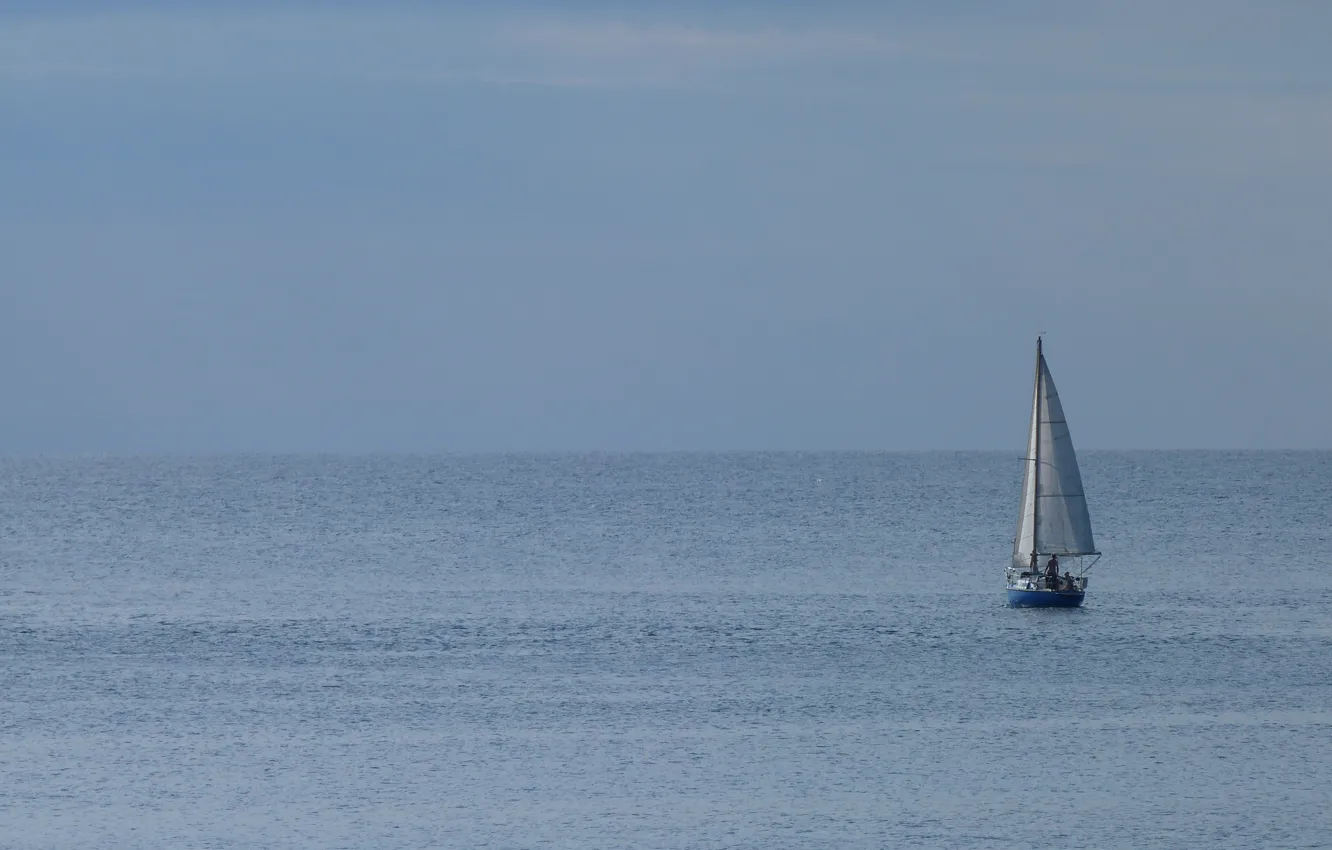 Фото обои море, туман, лодка, утро, парус, штиль, sea, mood