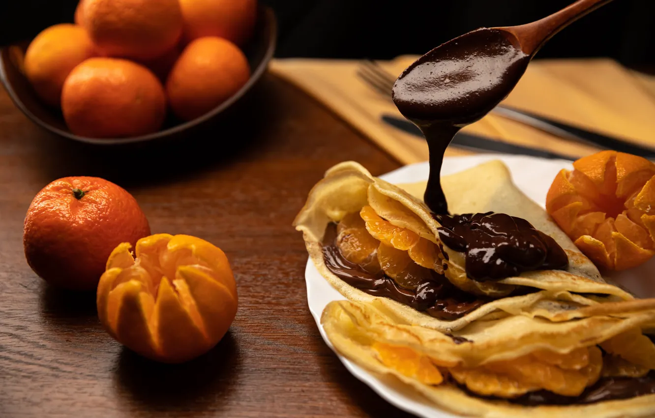 Фото обои блины, мандарины, шоколадный крем