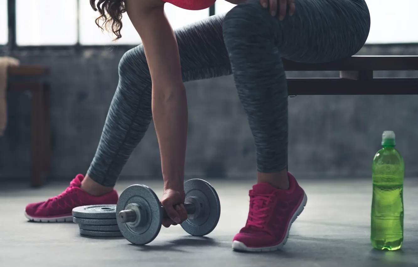 Фото обои woman, water, gym, Fitness, dumbbell, physical exercise