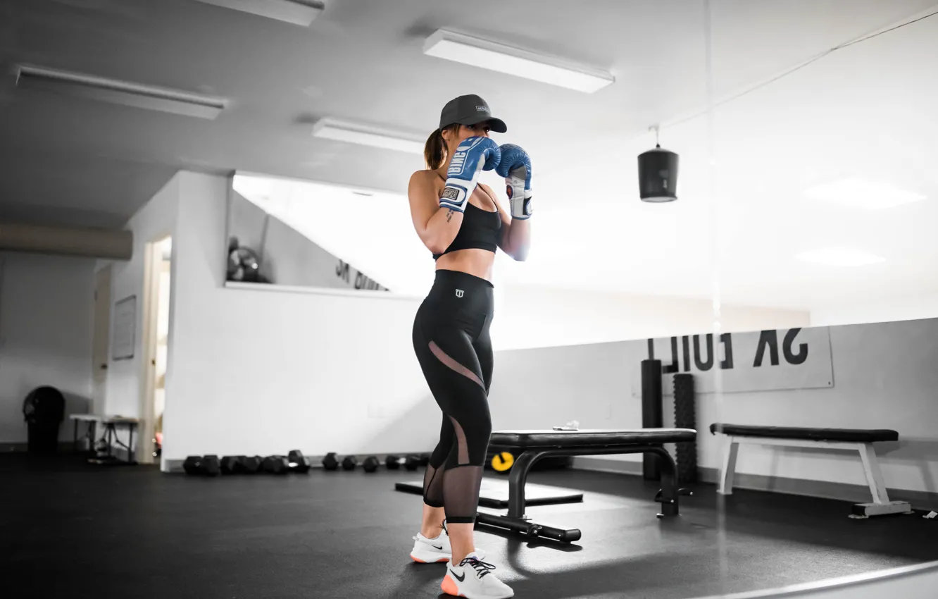 Фото обои Girl, Women, Studio, Sport, Fitness, Bench, Boxing, Cap