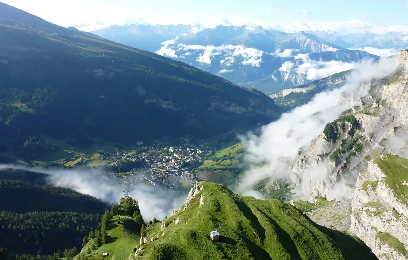 Фото обои Clouds, Green, Switzerland, Mountain, Fog, Forest