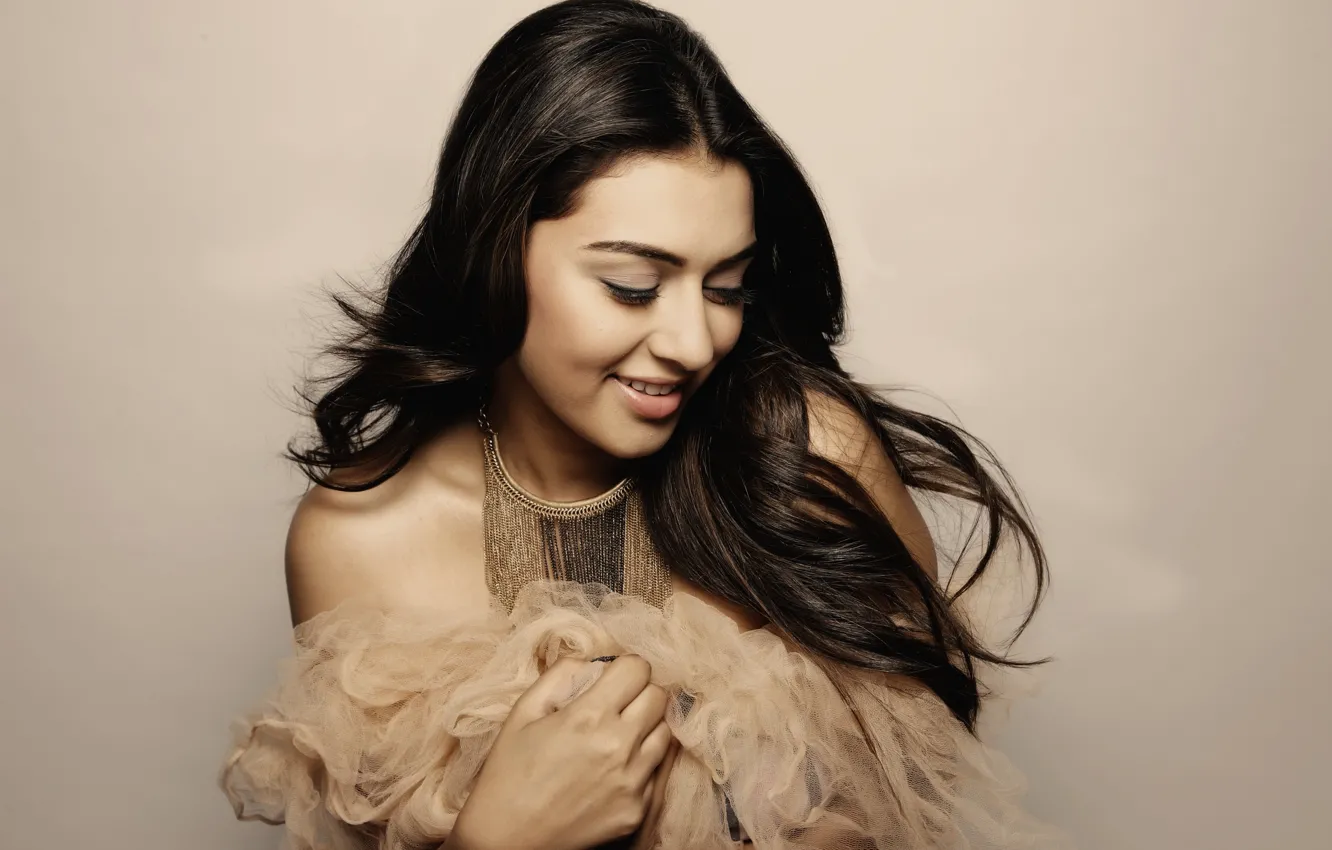 Фото обои hot, sexy, telugu, gingerid, hansika, tamil