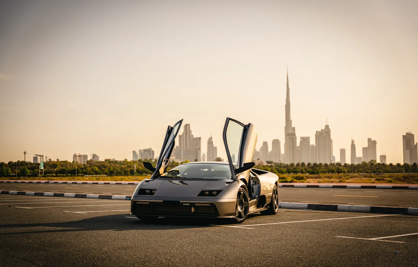 Фото обои Lamborghini, City, Front, Grey, Parking, Sight, Lamborghini Diablo, 2023