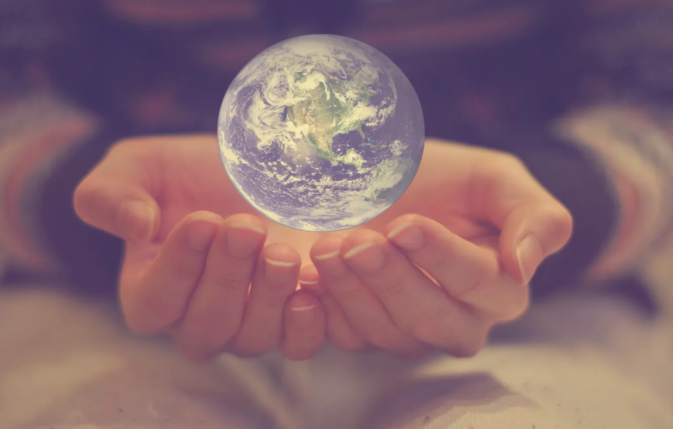 Фото обои земля, мир, планета, шар, руки, пальцы