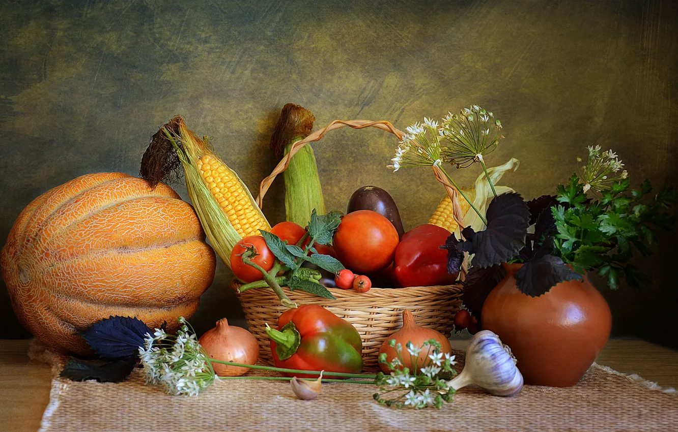 Натюрморт из овощей и фруктов