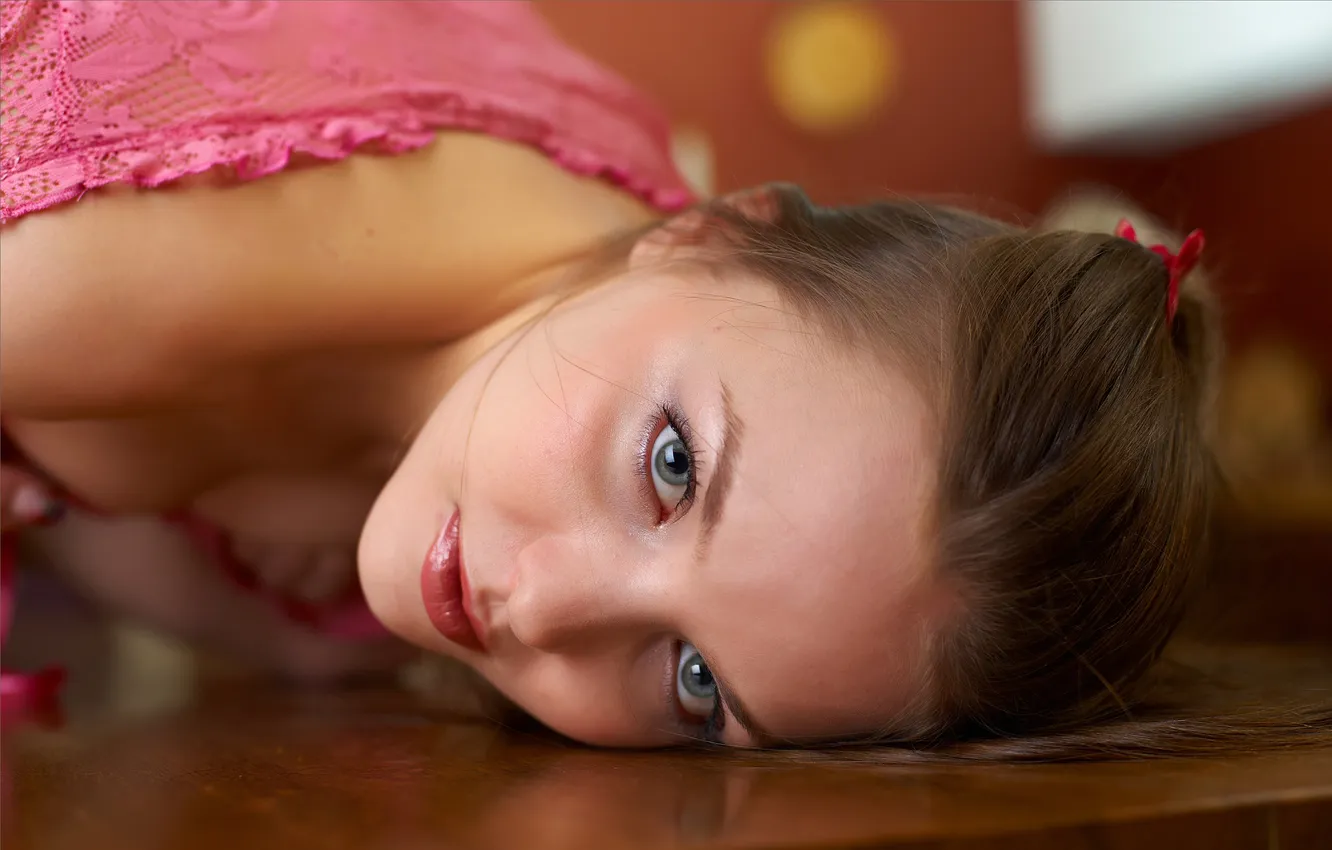 Фото обои взгляд, кофточка, плечи, эмили, amelie, сероглазая