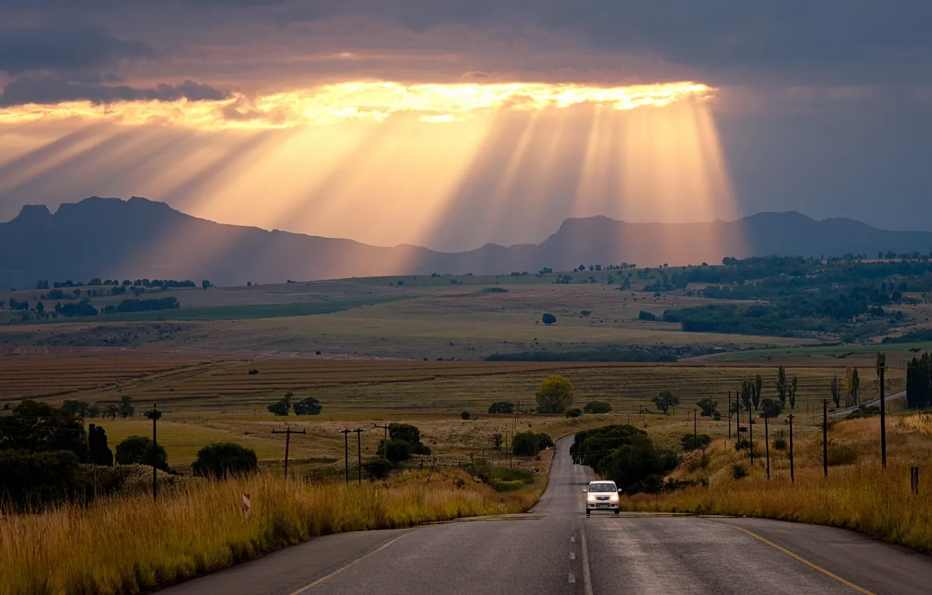 Фото обои дорога, небо, свет, пейзаж