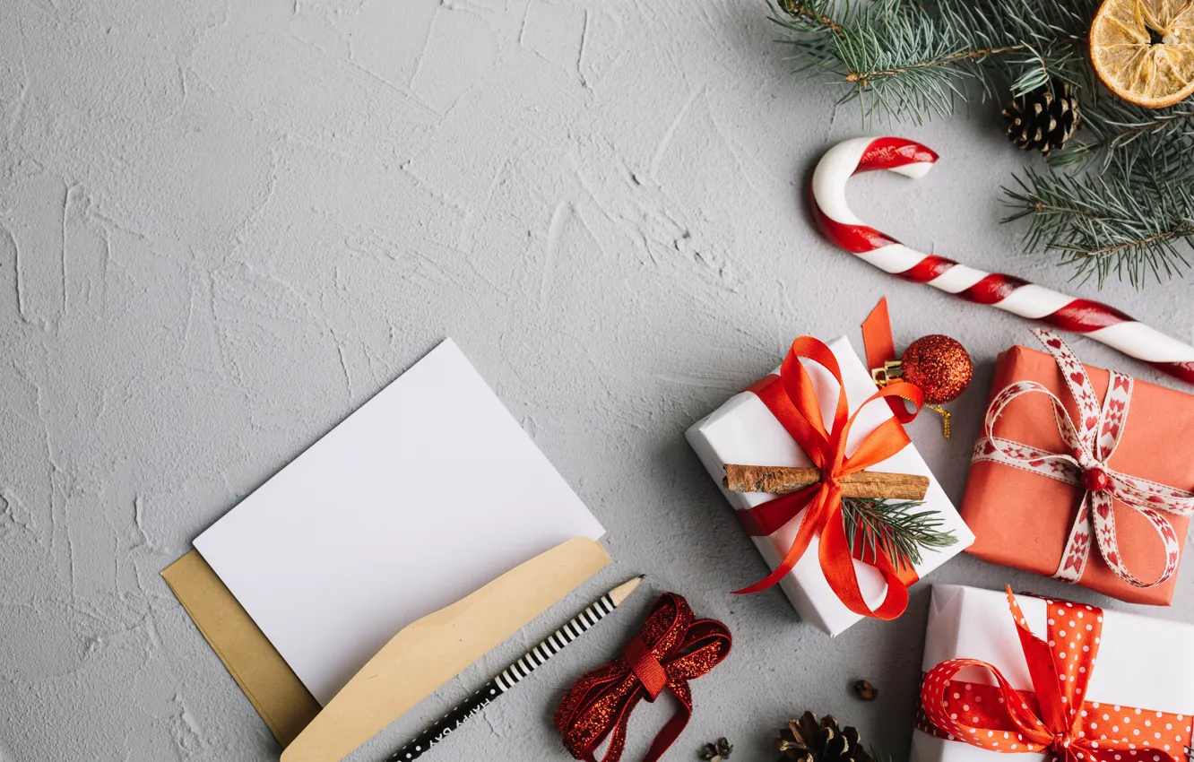 Фото обои праздник, подарок, новый год, конверт, карамель