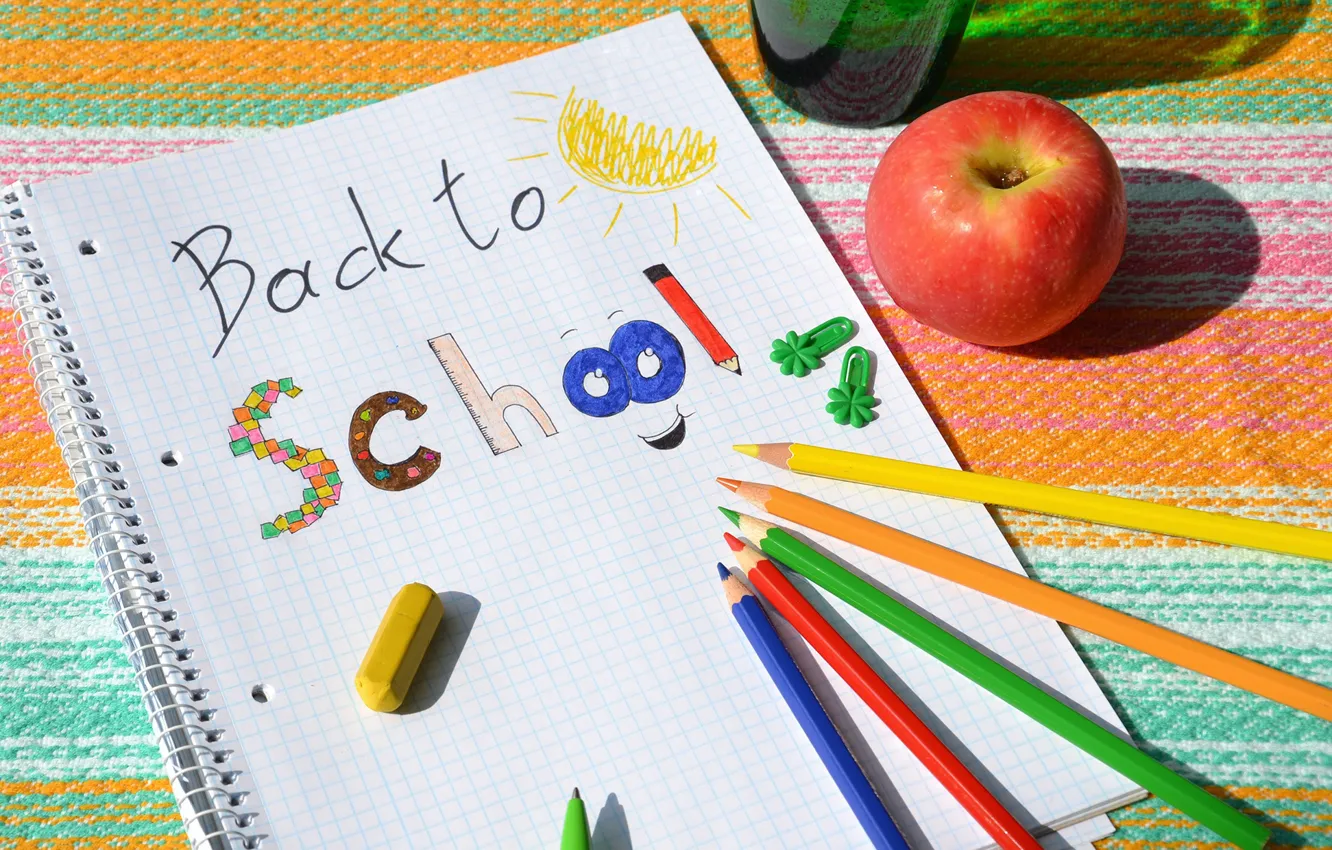 Фото обои рисунок, яблоко, карандаши, школа, тетрадь