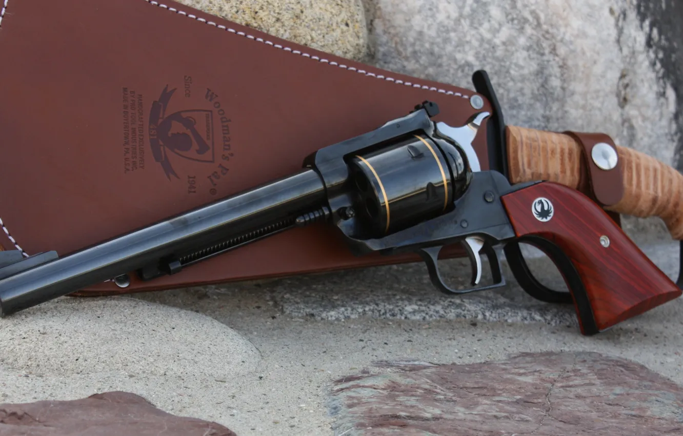 Фото обои gun, USA, weapon, rocks, machete, blade, dragon, Ruger