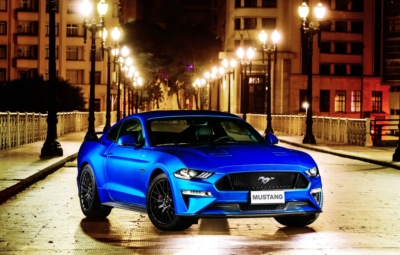 Фото обои синий, Ford, вид спереди, Fastback, 2018, Mustang GT